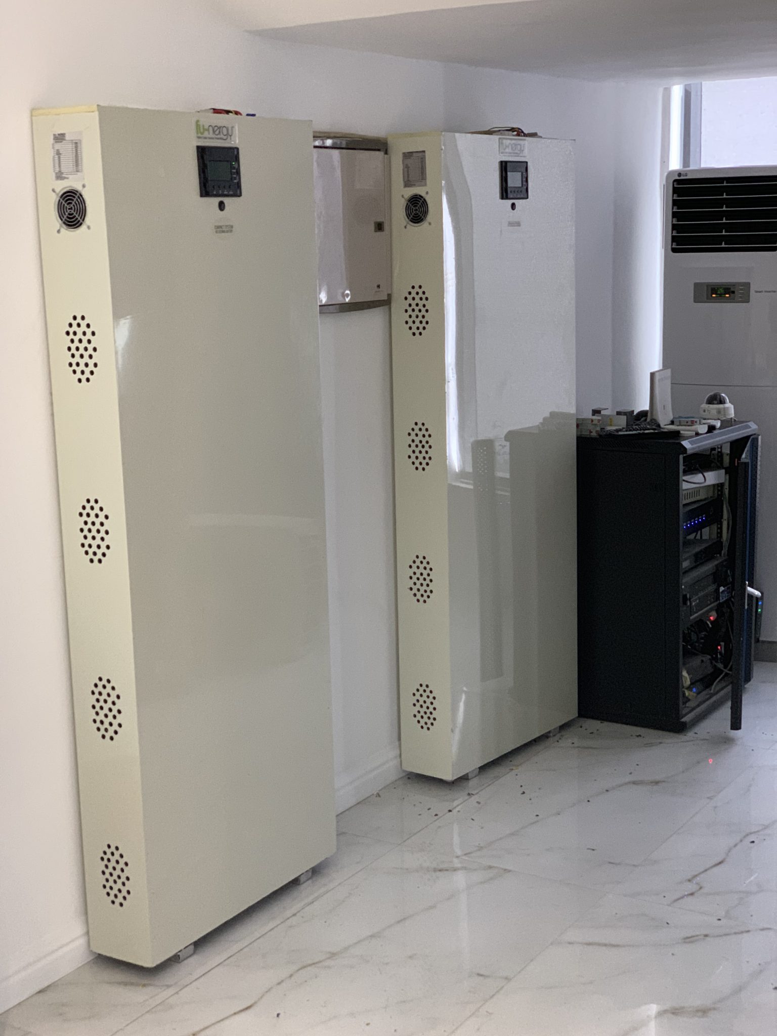 Hybrid Inverter Installation